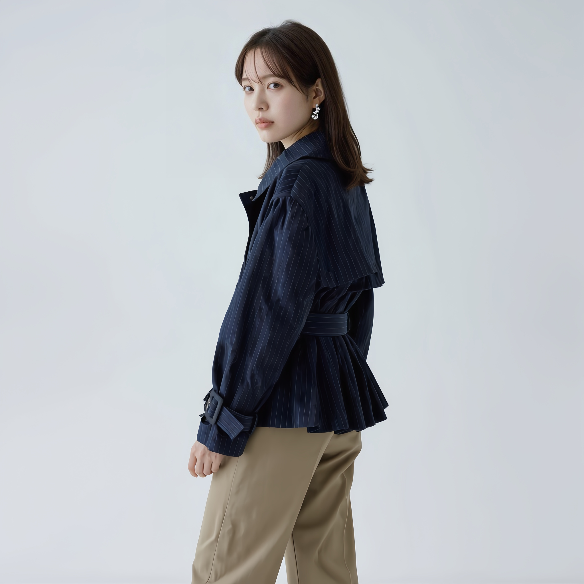 細見え オーバーサイズ 襟付き ドレープジャケット